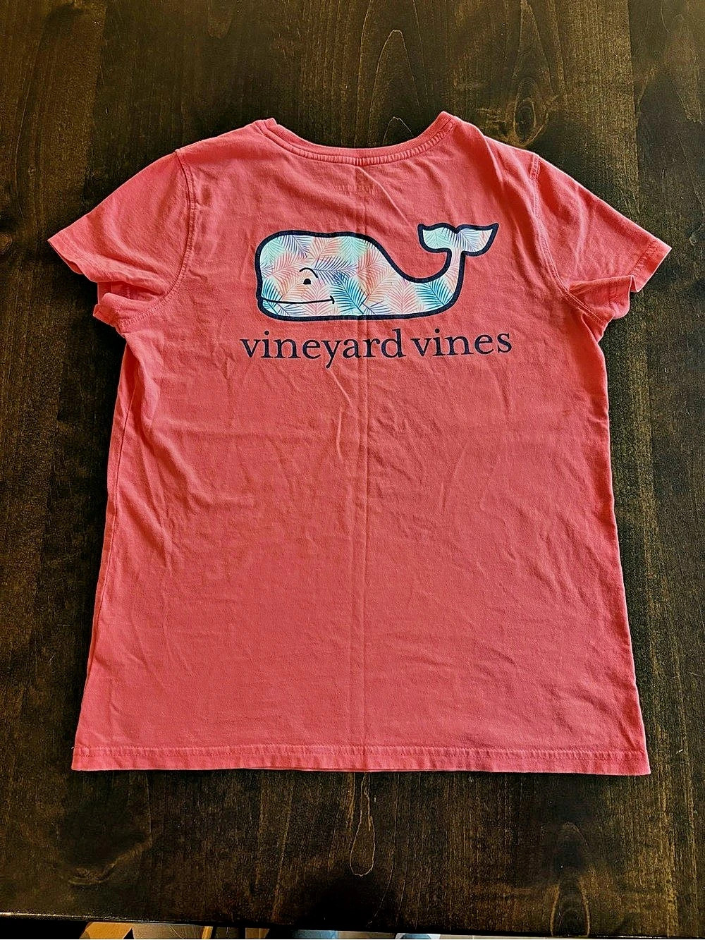 Vineyard Vines Palm Leaf Whale Pocket T-Shirt Pink Small
